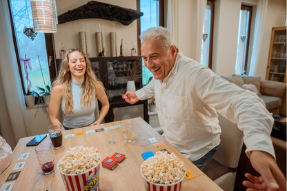 Filmvadász társasjáték - KLASSZIKUS Csomag (Alap csomag 144 filmkártya + 108 kiegészítő filmkártya)
